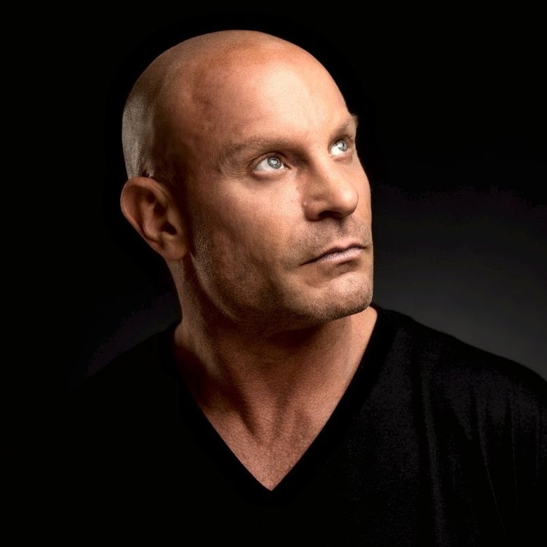 Adam Bennett