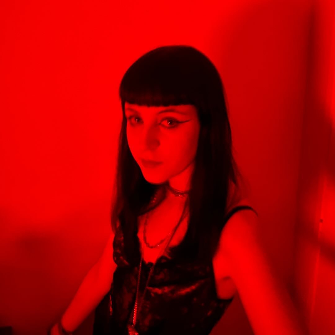 Bella Stone