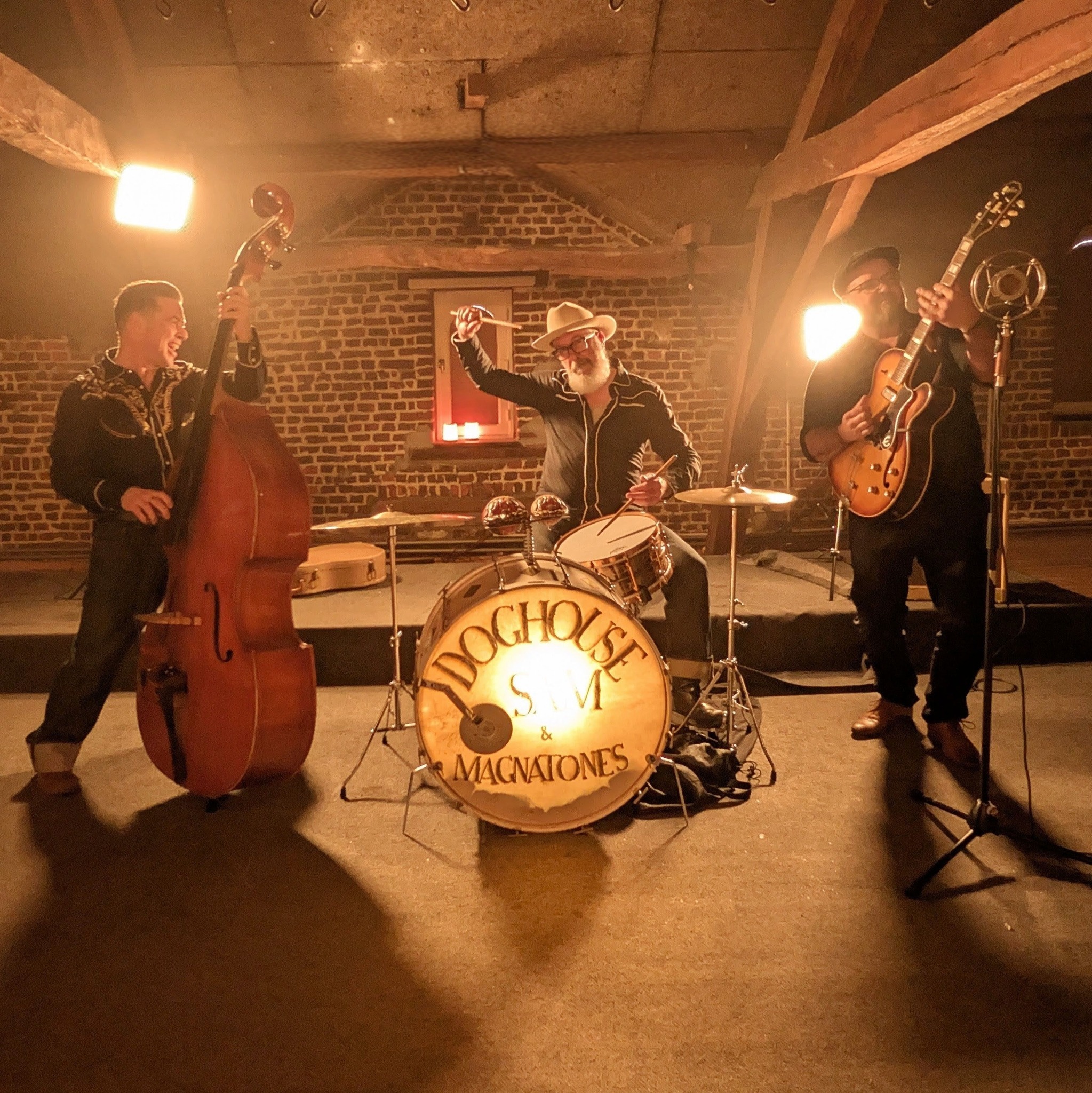 Daghouse Sam & His Magnatones