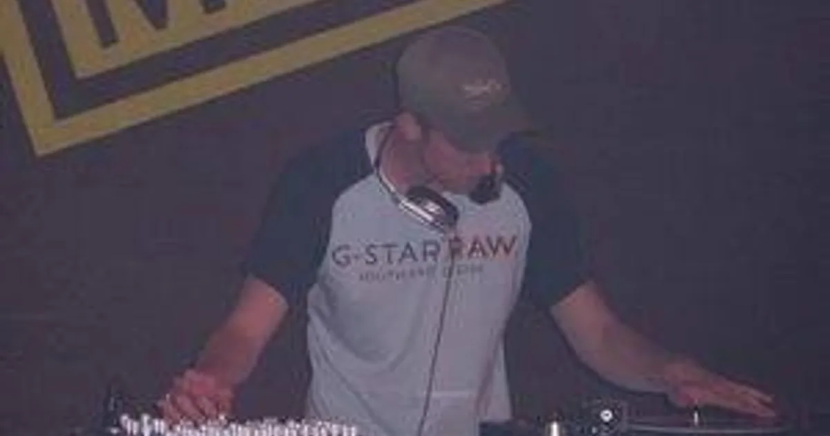 DJ Etienne