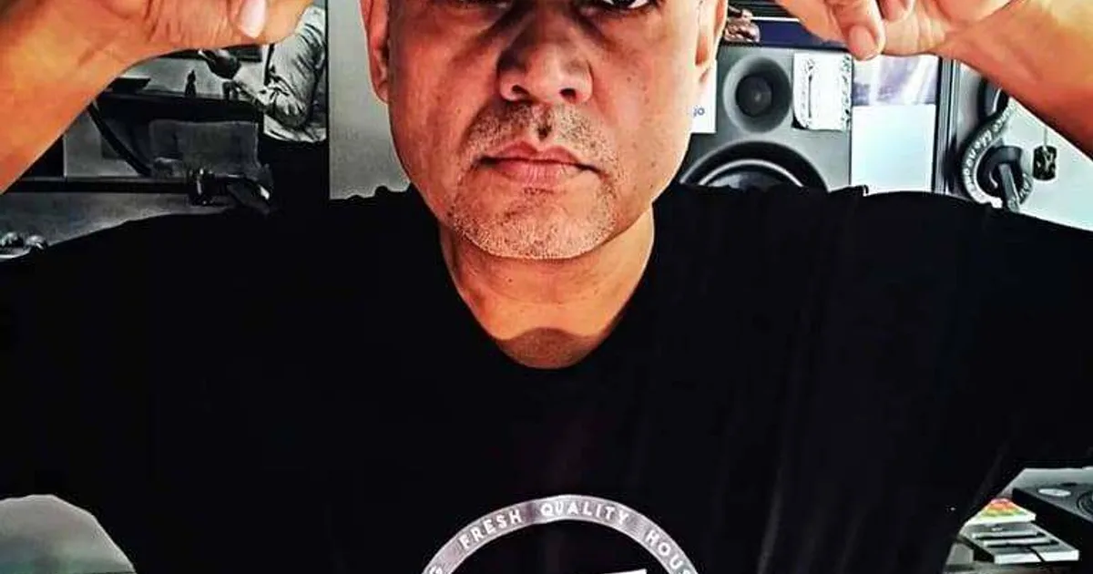 DJ JES