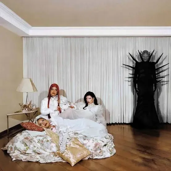 Katy da Voz e as Abusadas