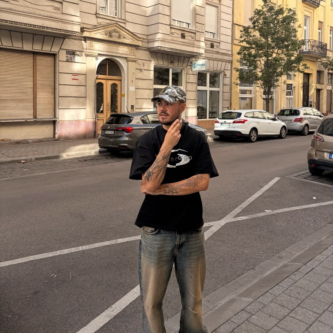 Latexlevi