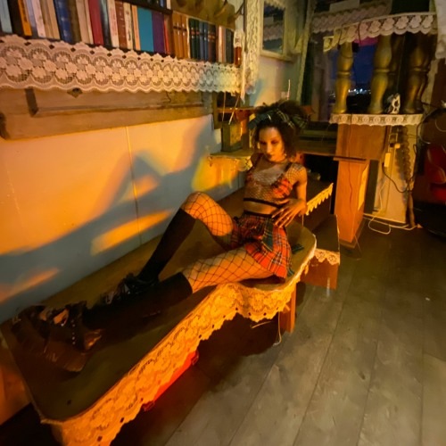 PL3TH0RA