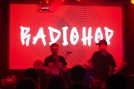 RADIOHOP