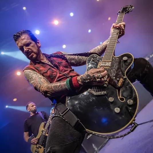 Ricky Warwick