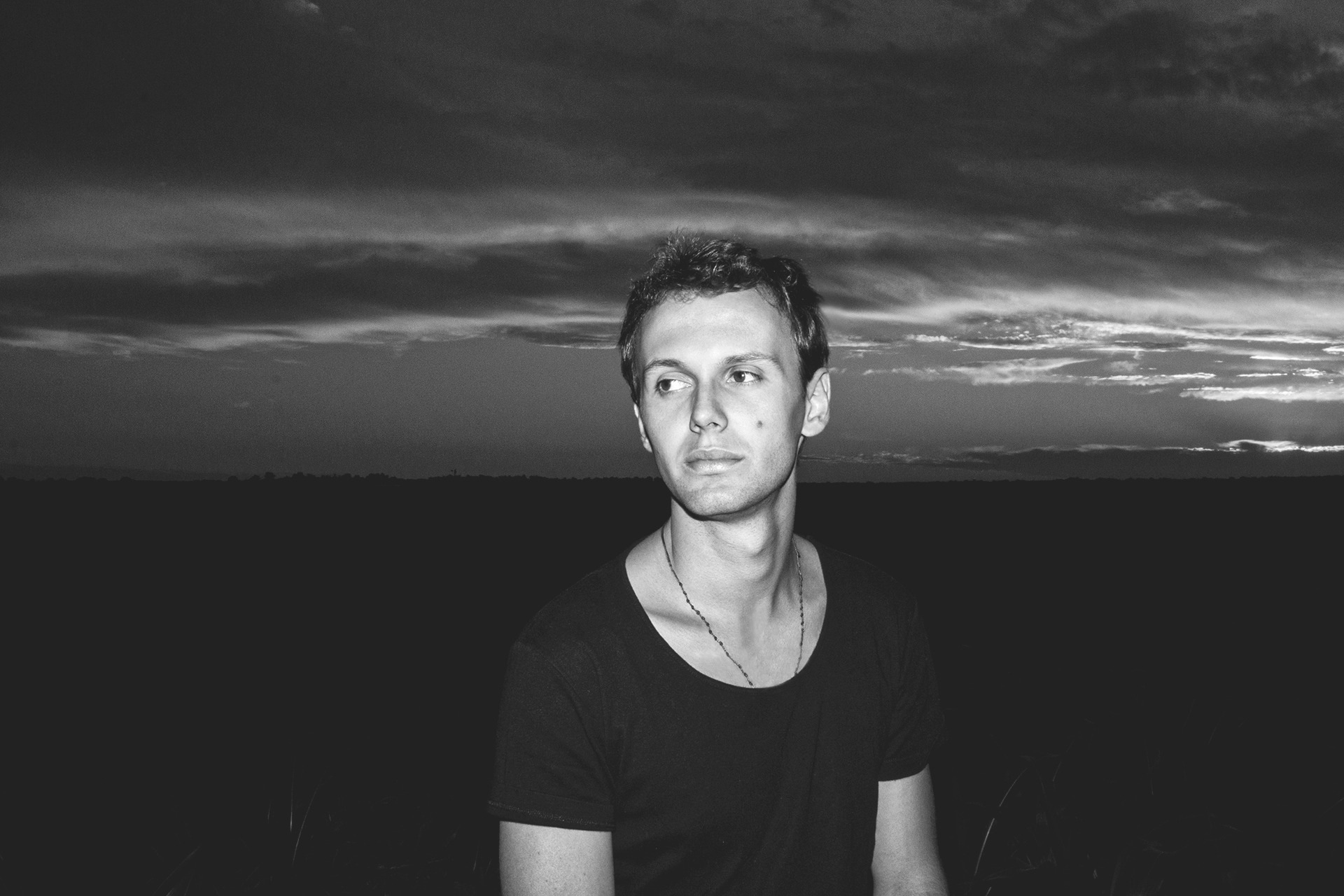 Simon vuarambon