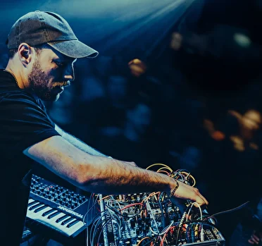Lawrence Hart & Mera Bhai pres: Dreamtraxx